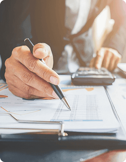 グローバル決済リーダー企業のコンプライアンス率 99.9% を実現