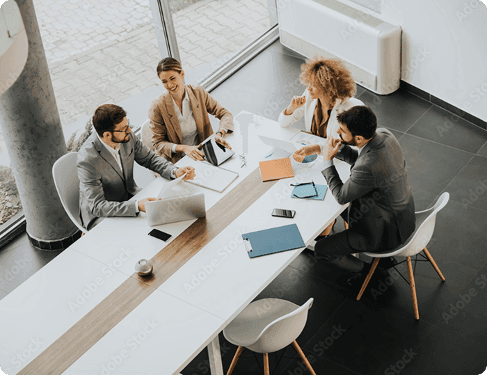 Business Discussion between people