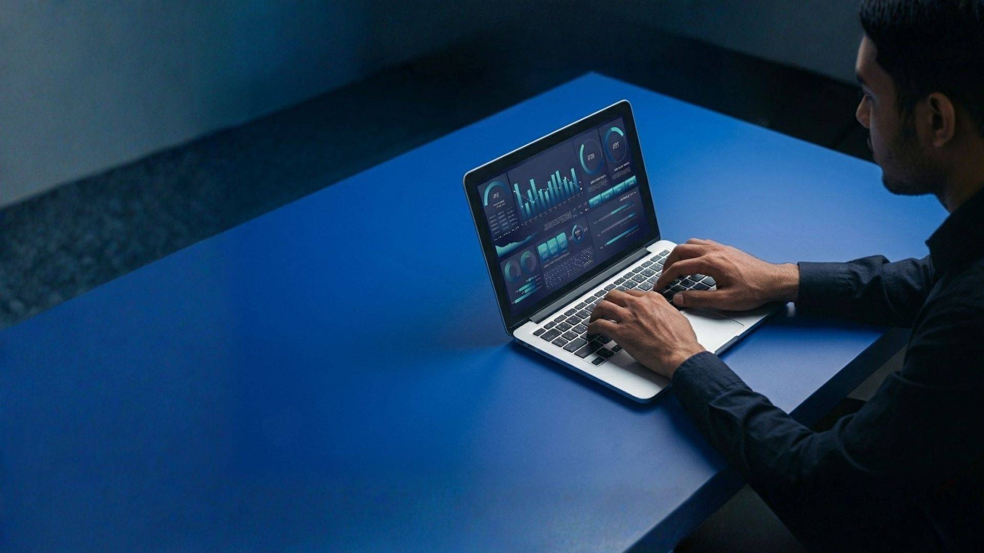 AI-Driven Observability & Incident Prevention