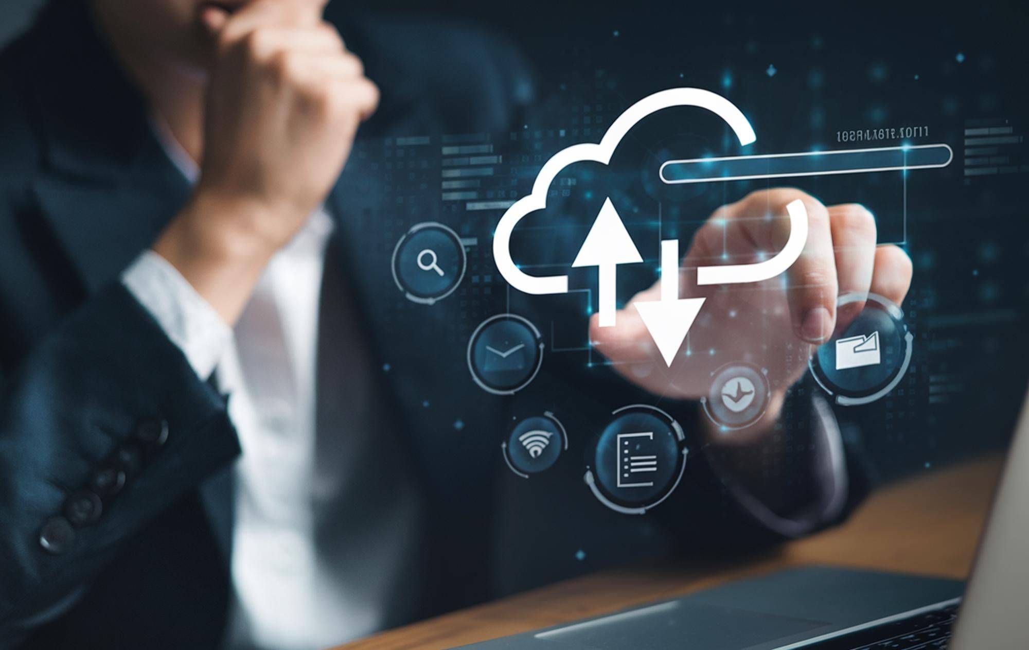 4000+ Databases Migrated to AWS for Deluxe